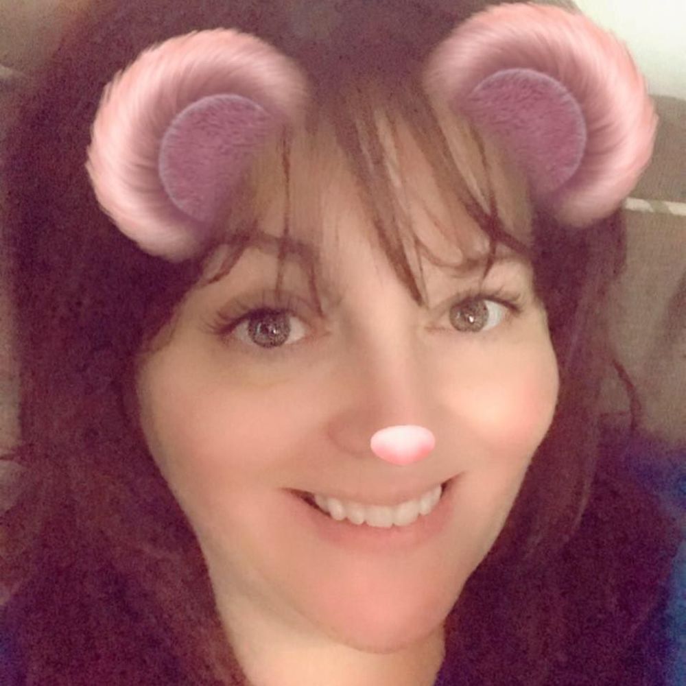 Meet your Posher, Genevieve